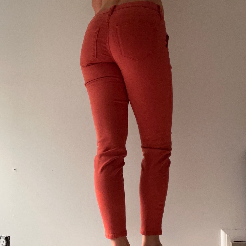Mid rise skinny jeans
